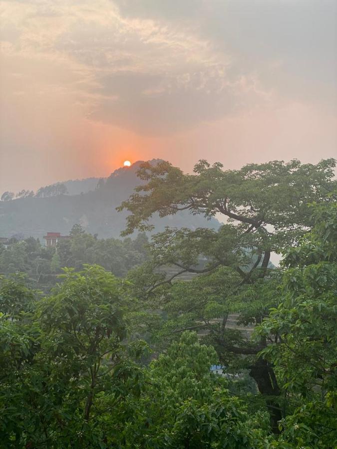 Hotel Aagaman - Best Family Hotel In 班迪普尔 外观 照片