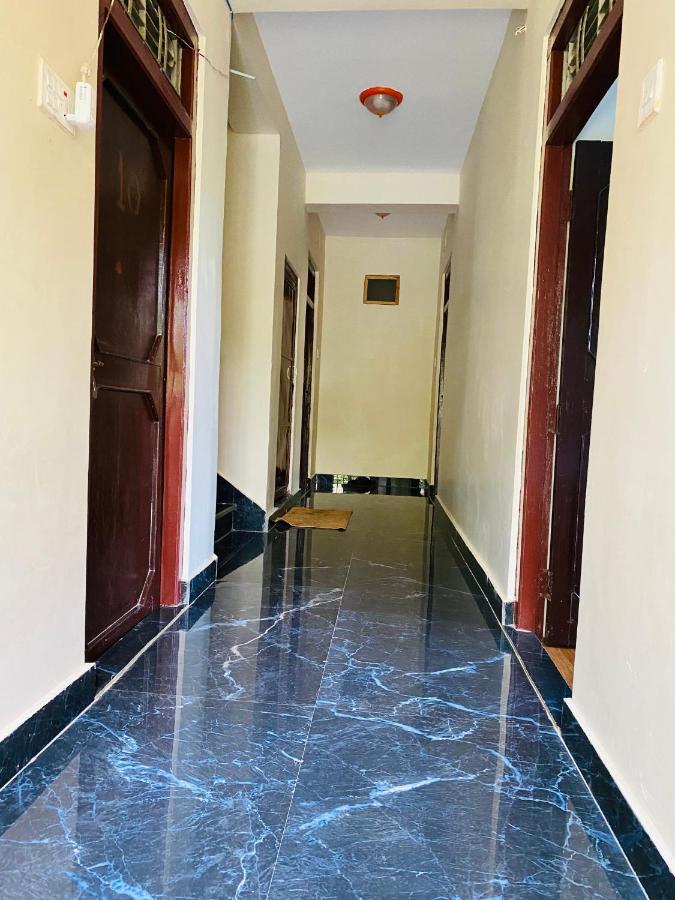 Hotel Aagaman - Best Family Hotel In 班迪普尔 外观 照片